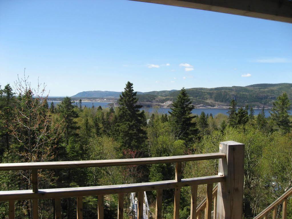 Chalet De La Montagne Villa Tadoussac Ngoại thất bức ảnh